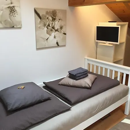 Bed & Breakfast Kleine 5 - Feines Wohnen Auf Zeit 2*