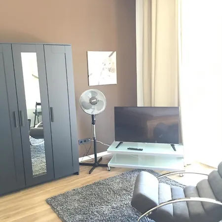 Bed & Breakfast Kleine 5 - Feines Wohnen Auf Zeit Rheinstetten