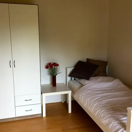 Kleine 5 - Feines Wohnen Auf Zeit Rheinstetten