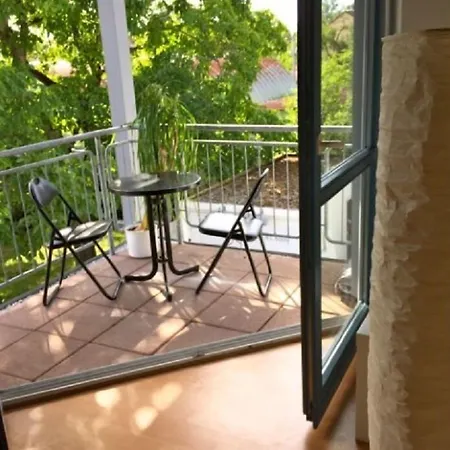 Kleine 5 - Feines Wohnen Auf Zeit 2*