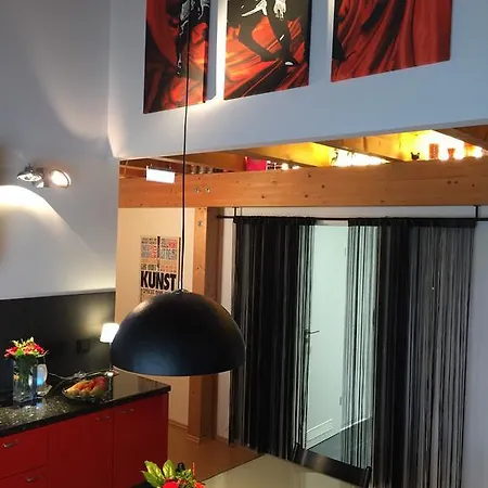 Kleine 5 - Feines Wohnen Auf Zeit Bed & Breakfast 2*