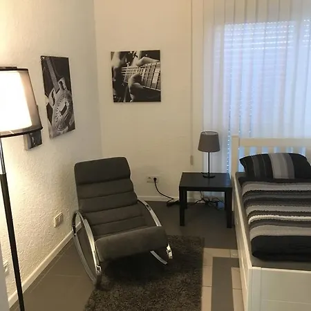 Kleine 5 - Feines Wohnen Auf Zeit 2* Rheinstetten