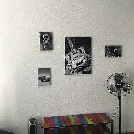 Bed & Breakfast Kleine 5 - Feines Wohnen Auf Zeit Rheinstetten