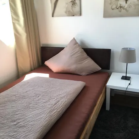 Kleine 5 - Feines Wohnen Auf Zeit 2*