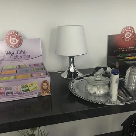 Kleine 5 - Feines Wohnen Auf Zeit Bed & Breakfast 2*