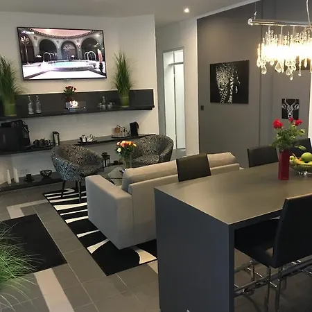 Bed & Breakfast Kleine 5 - Feines Wohnen Auf Zeit 2*