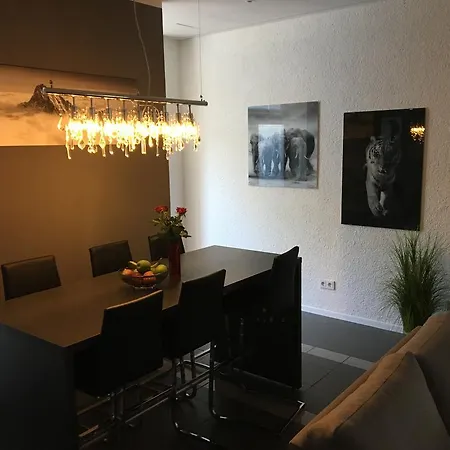 Kleine 5 - Feines Wohnen Auf Zeit Bed & Breakfast