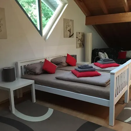 Kleine 5 - Feines Wohnen Auf Zeit Bed and Breakfast